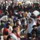 People in a Mumbai market amid the spread of the coronavirus.